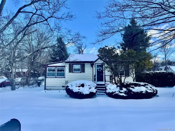 a view of a backyard of a house