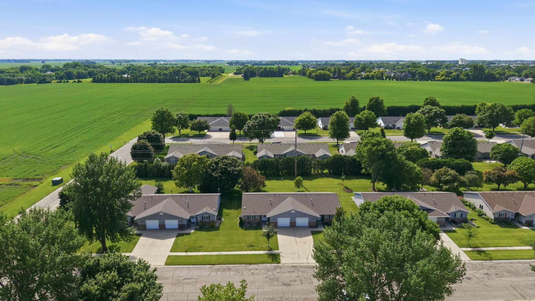 2706 9th Street Southwest Willmar, MN 56201 - Photo 5 of 36