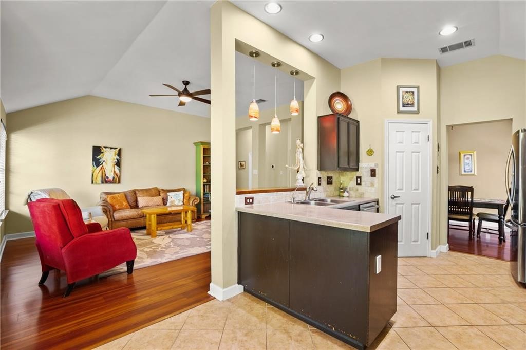 119 Bluejack Place Cedar Park, TX 78613 - Photo 12 of 29