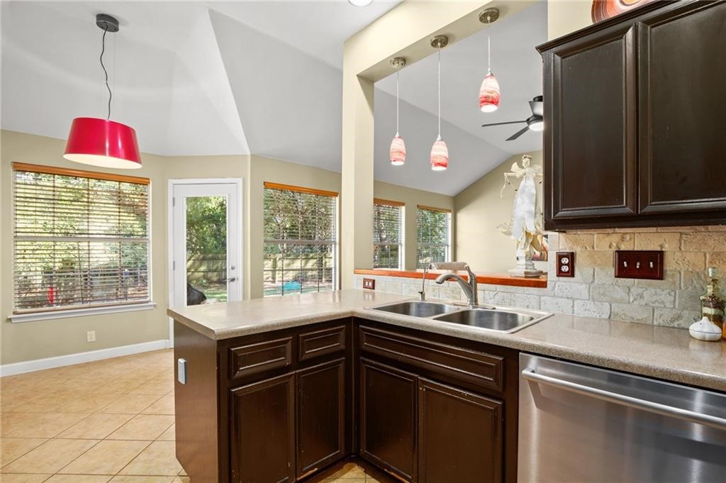 119 Bluejack Place Cedar Park, TX 78613 - Photo 14 of 29