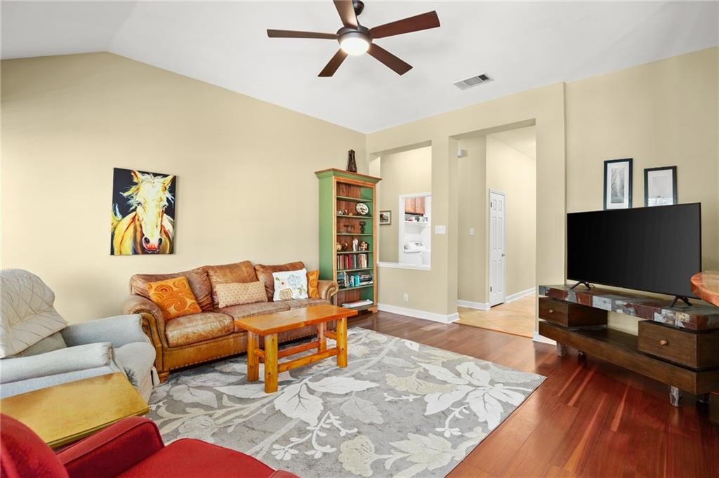 119 Bluejack Place Cedar Park, TX 78613 - Photo 9 of 29