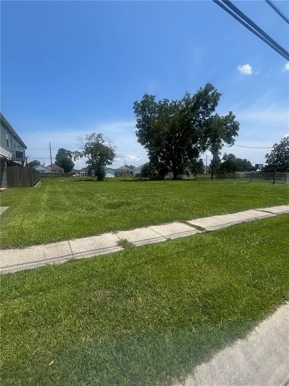 1603 Center Street Arabi, LA 70032 - Photo 2 of 3