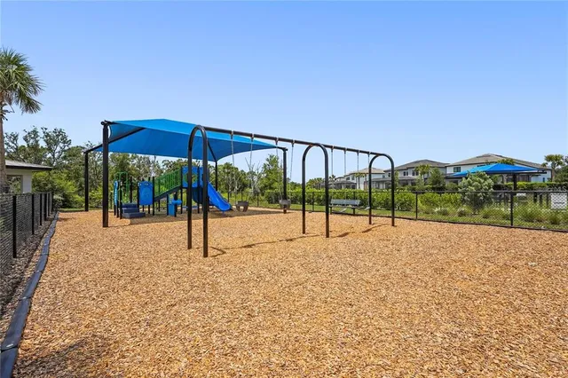 $599,000 | 6256 Baywood Court, Bradenton, FL 34211