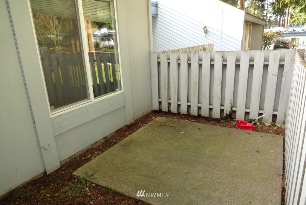 4308 Northeast Sunset Boulevard, Unit X6 Renton, WA 98059 - Photo 2 of 13 Gallery Image 2