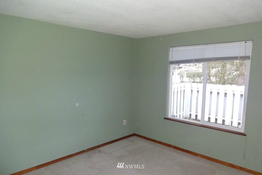 4308 Northeast Sunset Boulevard, Unit X6 Renton, WA 98059 - Photo 10 of 13 Gallery Image 10