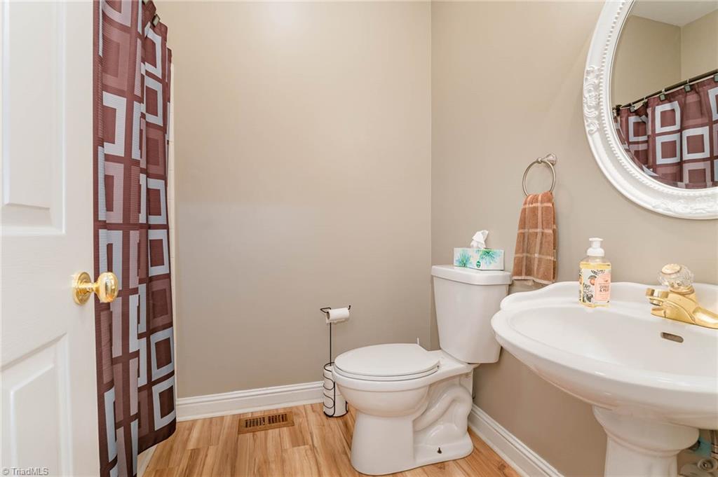 4520 Johnson Street High Point, NC 27265 - Photo 16 of 48