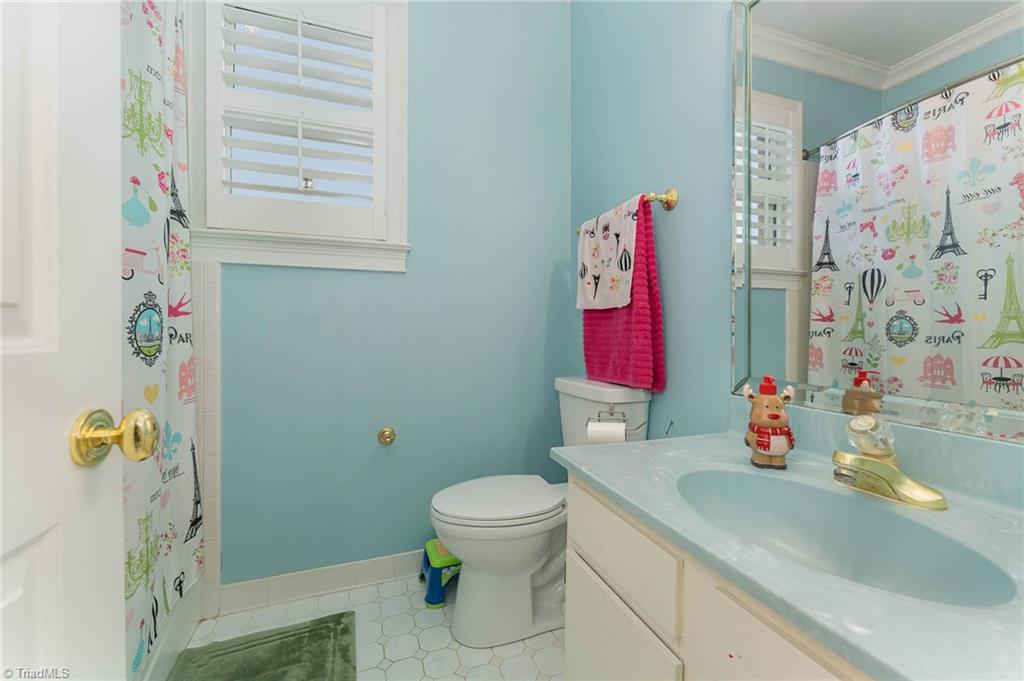 4520 Johnson Street High Point, NC 27265 - Photo 27 of 48