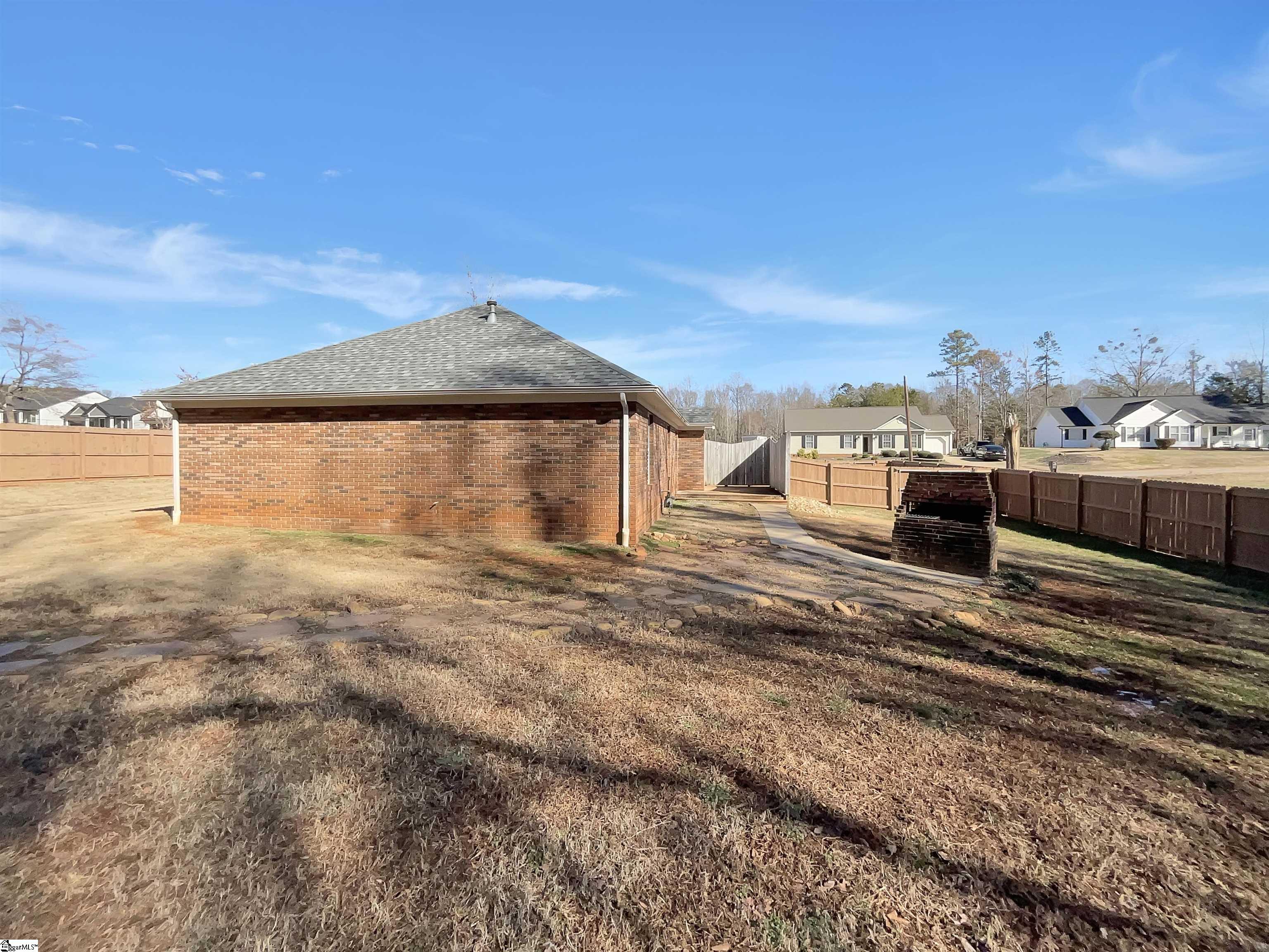 128 Sunrise Road Spartanburg, SC 29302 - Photo 8 of 18 Gallery Image 8