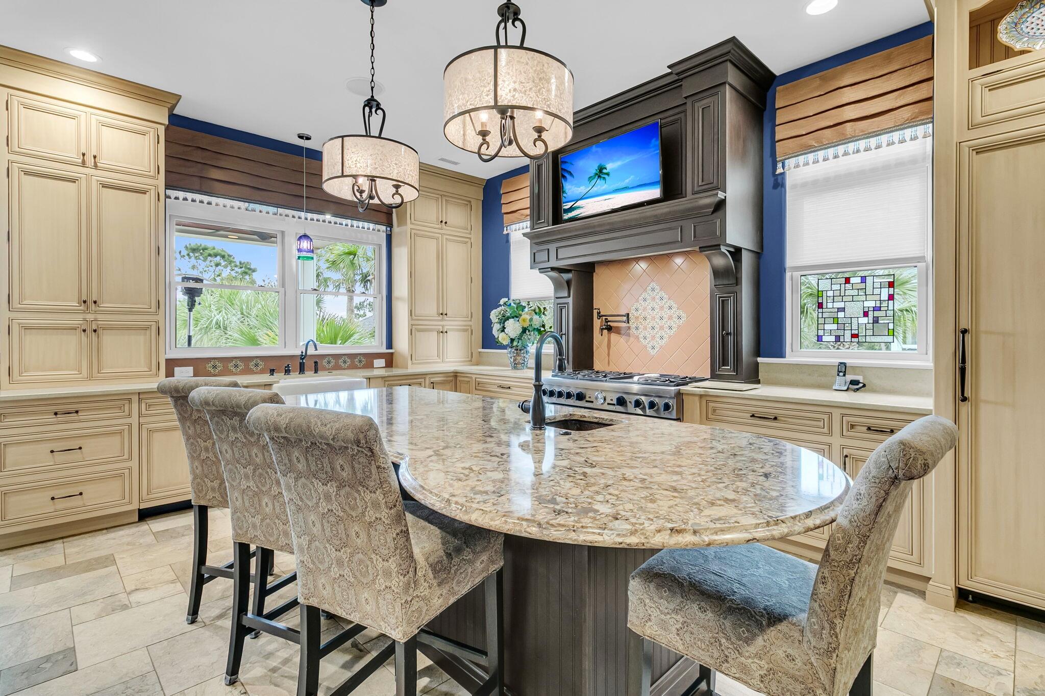 2725 Parkers Landing Road Mount Pleasant, SC 29466 - Photo 37 of 95