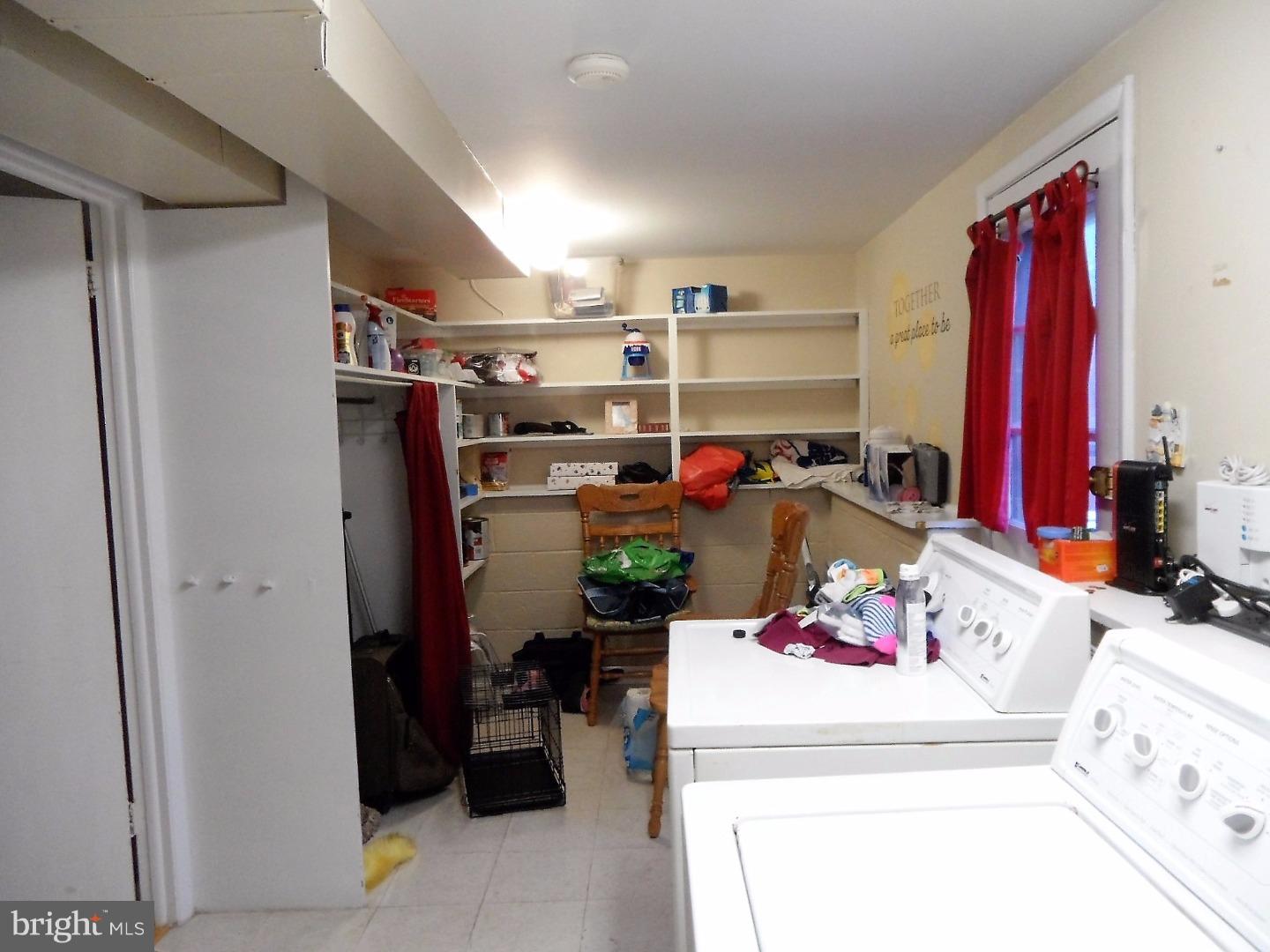 1245 Cloverly Road Warminster, PA 18974 - Photo 21 of 25 Laundry Room