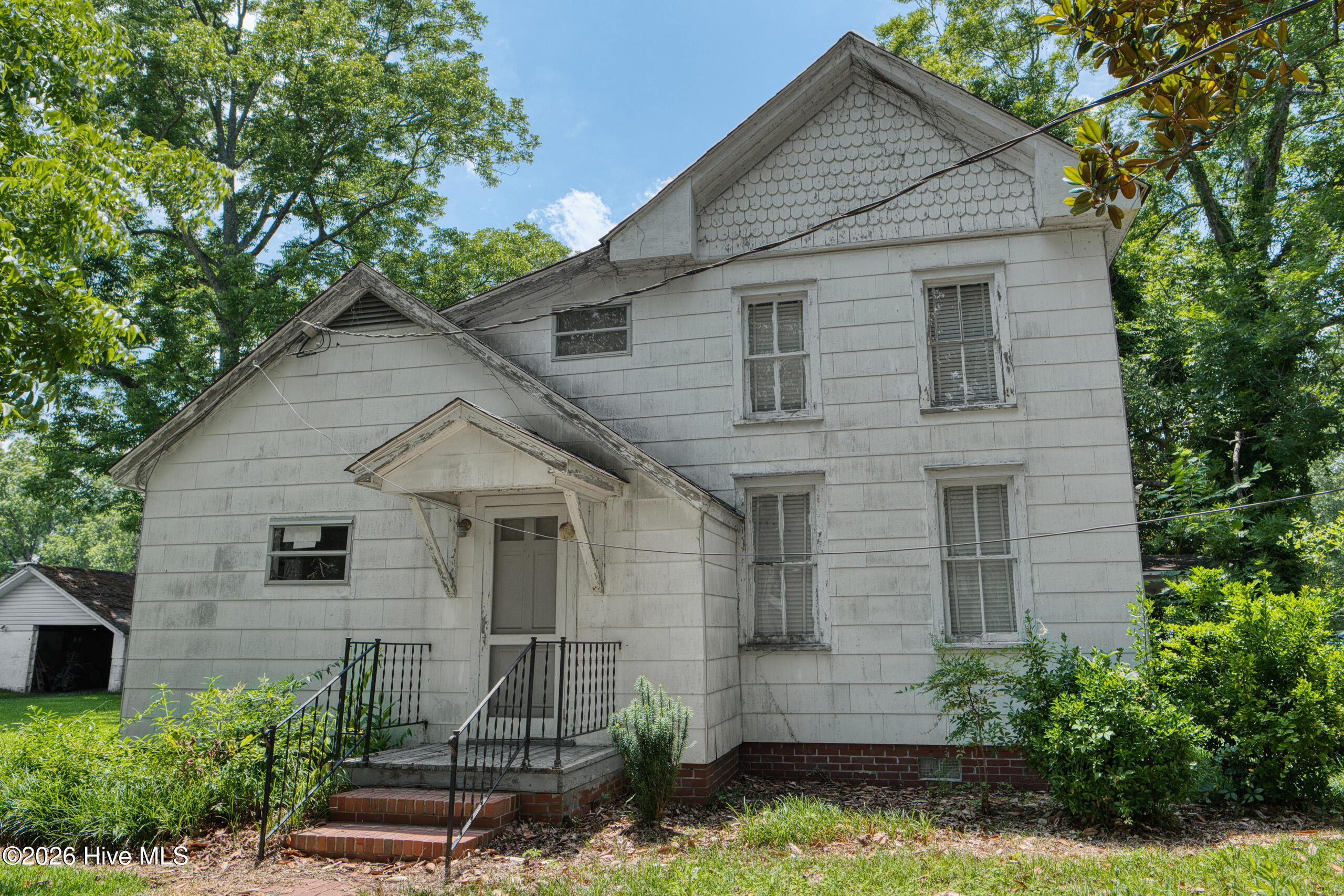 303 Boush Street Roper, NC 27970 - Photo 2 of 25