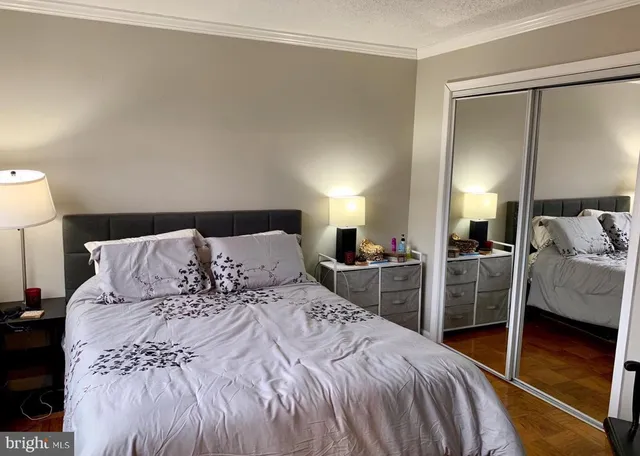 $1,900 | 5353 Columbia Pike, Unit 504, Arlington, VA 22204