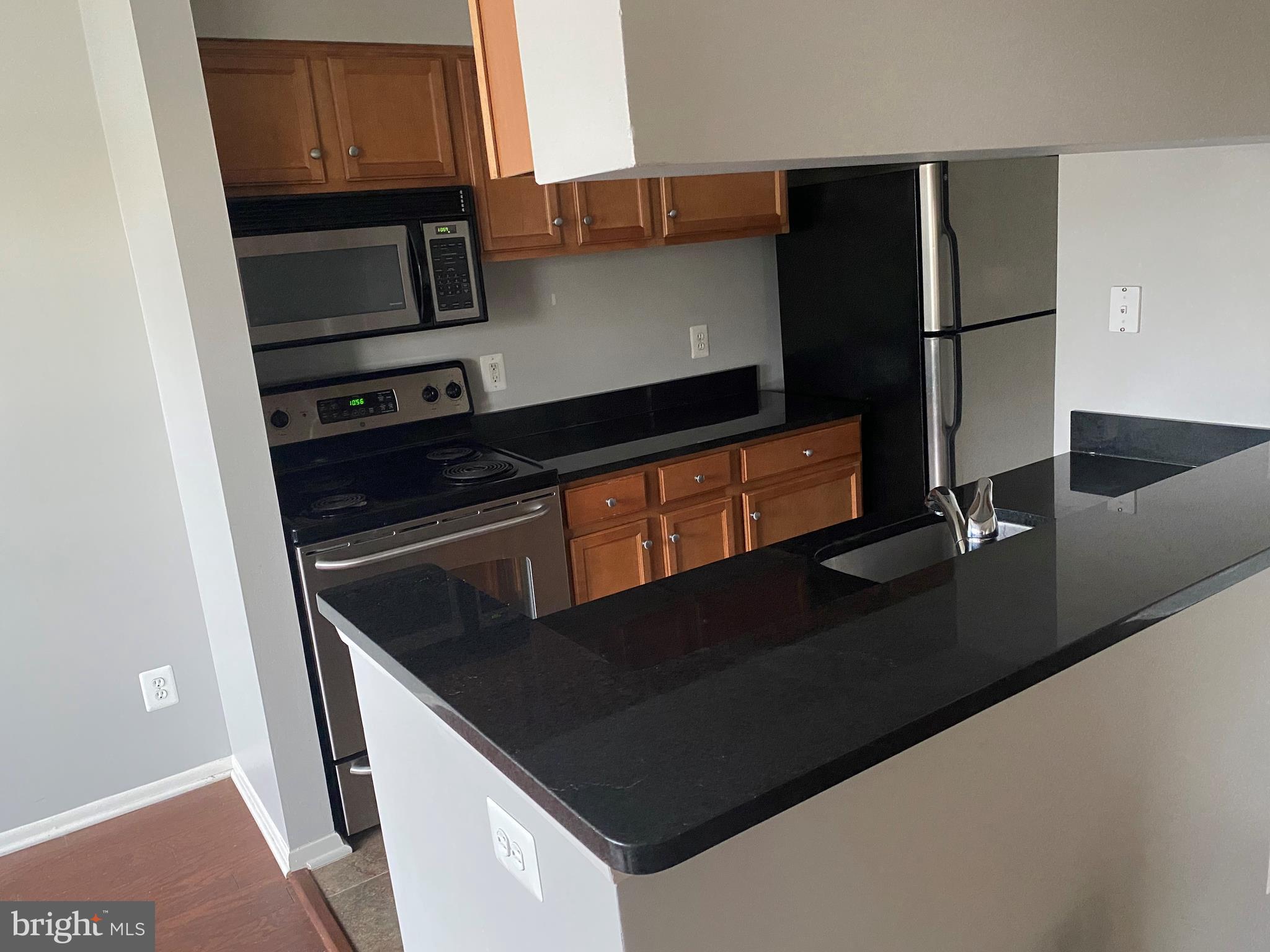 1707 Ascot Way, Unit E Reston, VA 20190 - Photo 6 of 20