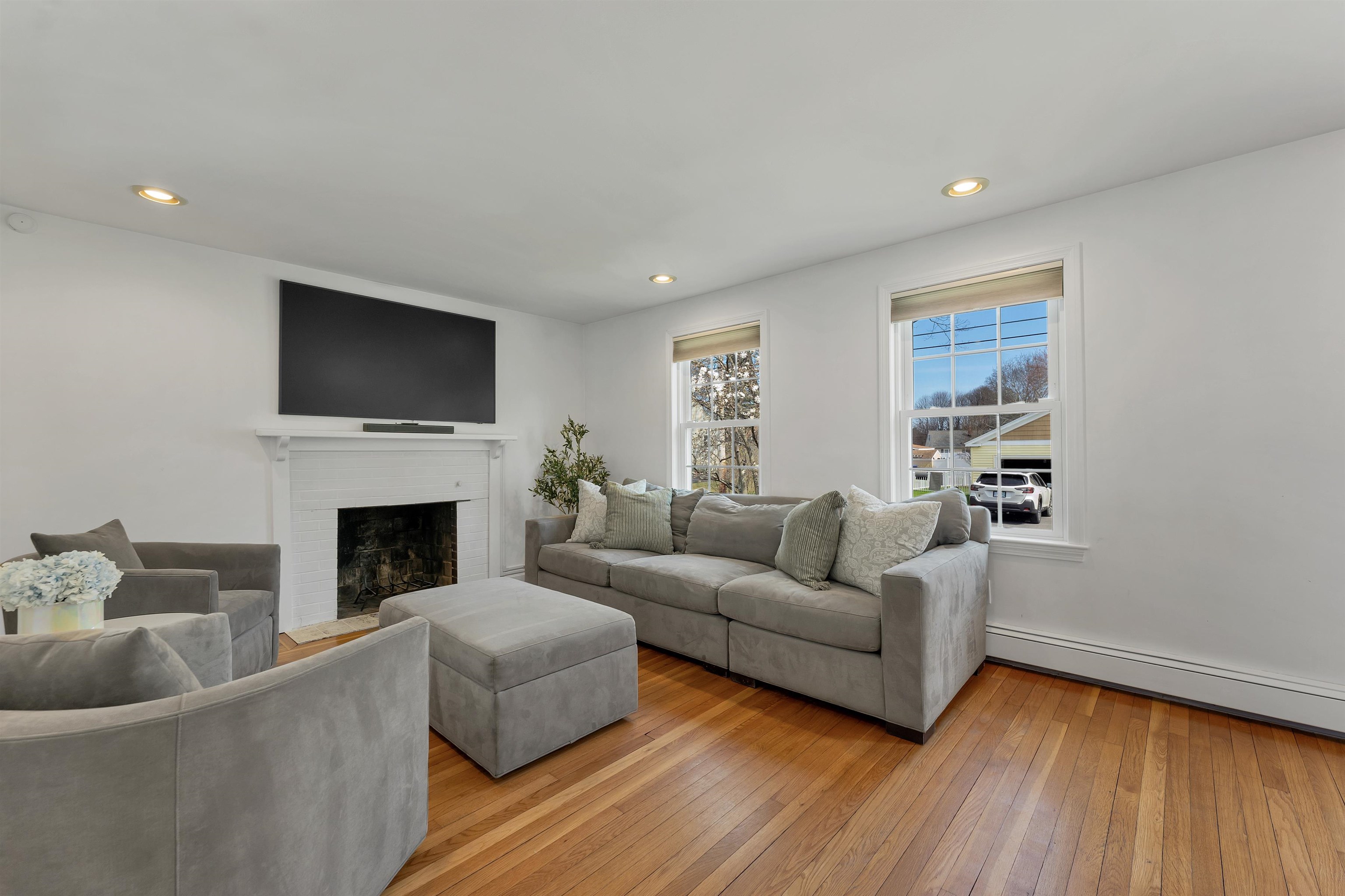 8 Norton Road Hampton, NH 03842 - Photo 13 of 49