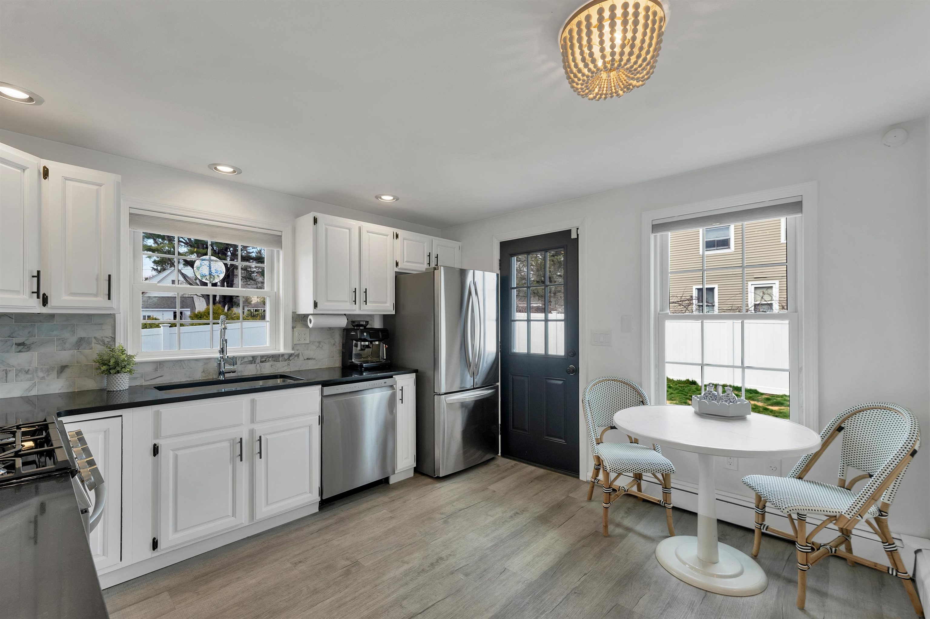 8 Norton Road Hampton, NH 03842 - Photo 4 of 49