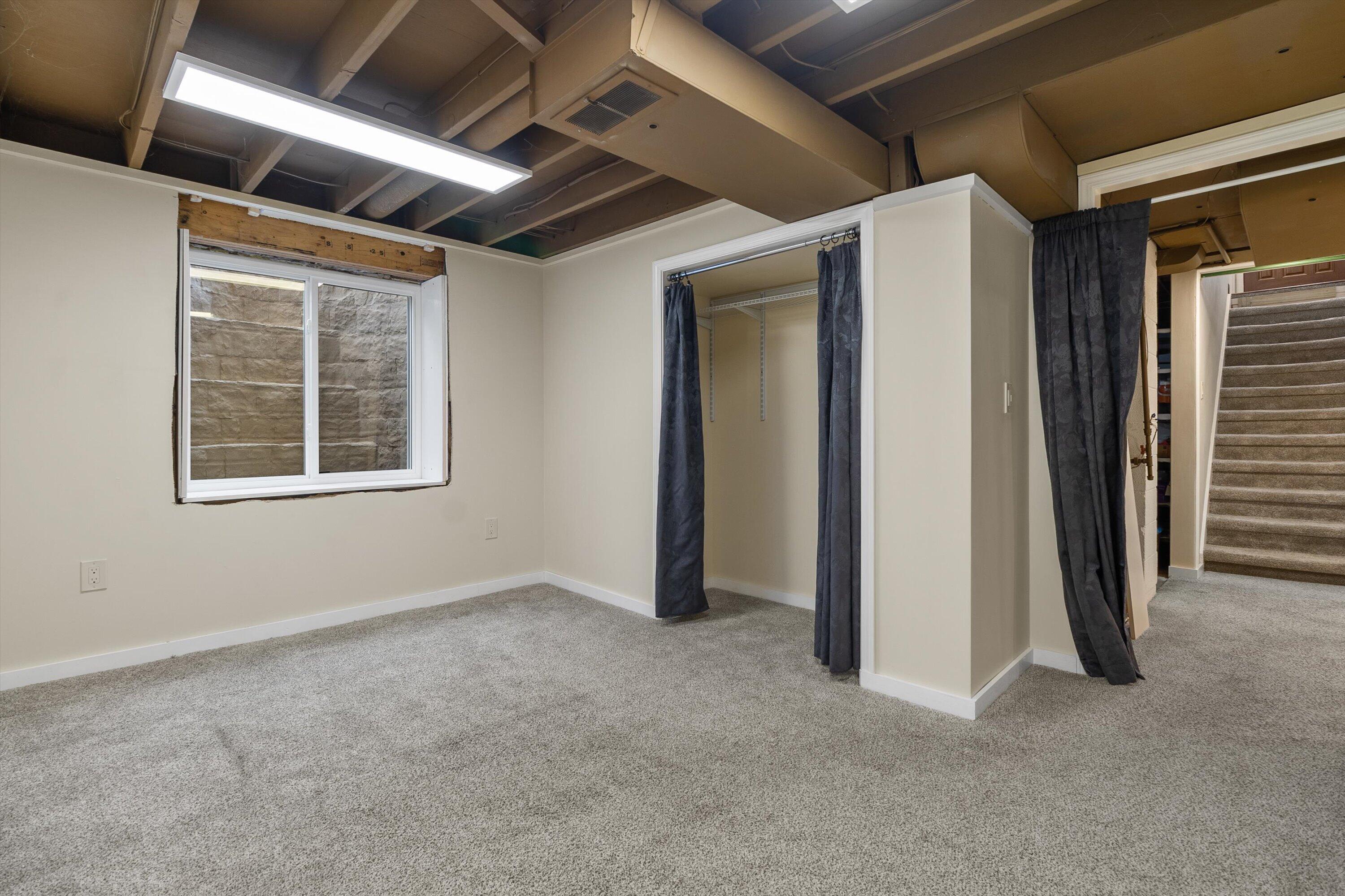 3801 Charles Street Racine, WI 53402 - Photo 19 of 28 26-E6A9404