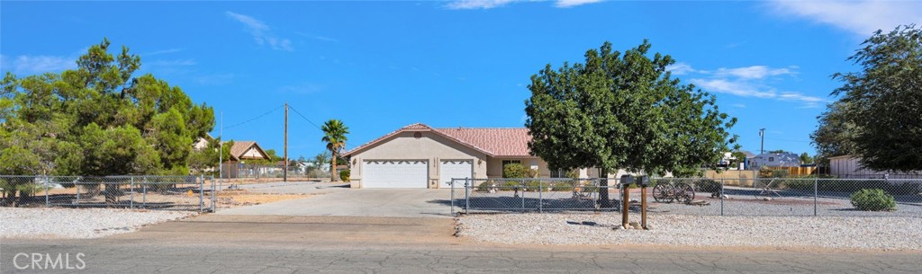 14570 Gayhead Road Apple Valley, CA 92307 - Photo 3 of 54 Gallery Image 3