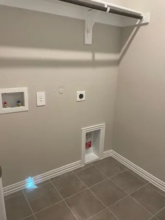 $2,085 | 3102 Yellow Pne Drive, Melissa, TX 75454