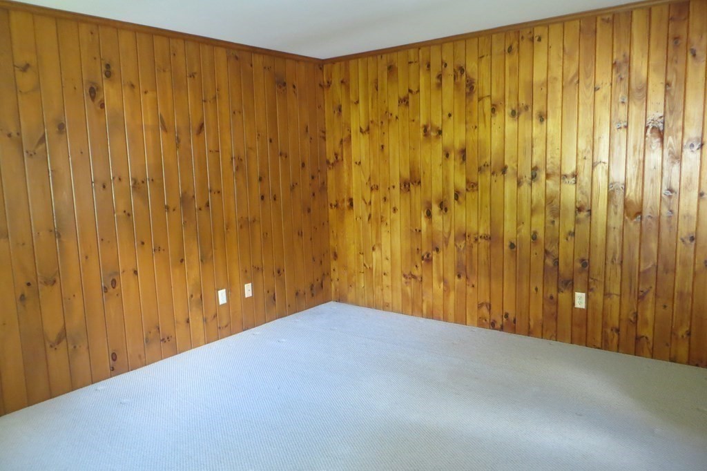193 Hillside Road Southbridge, MA 01550 - Photo 26 of 33 Gallery Image 26