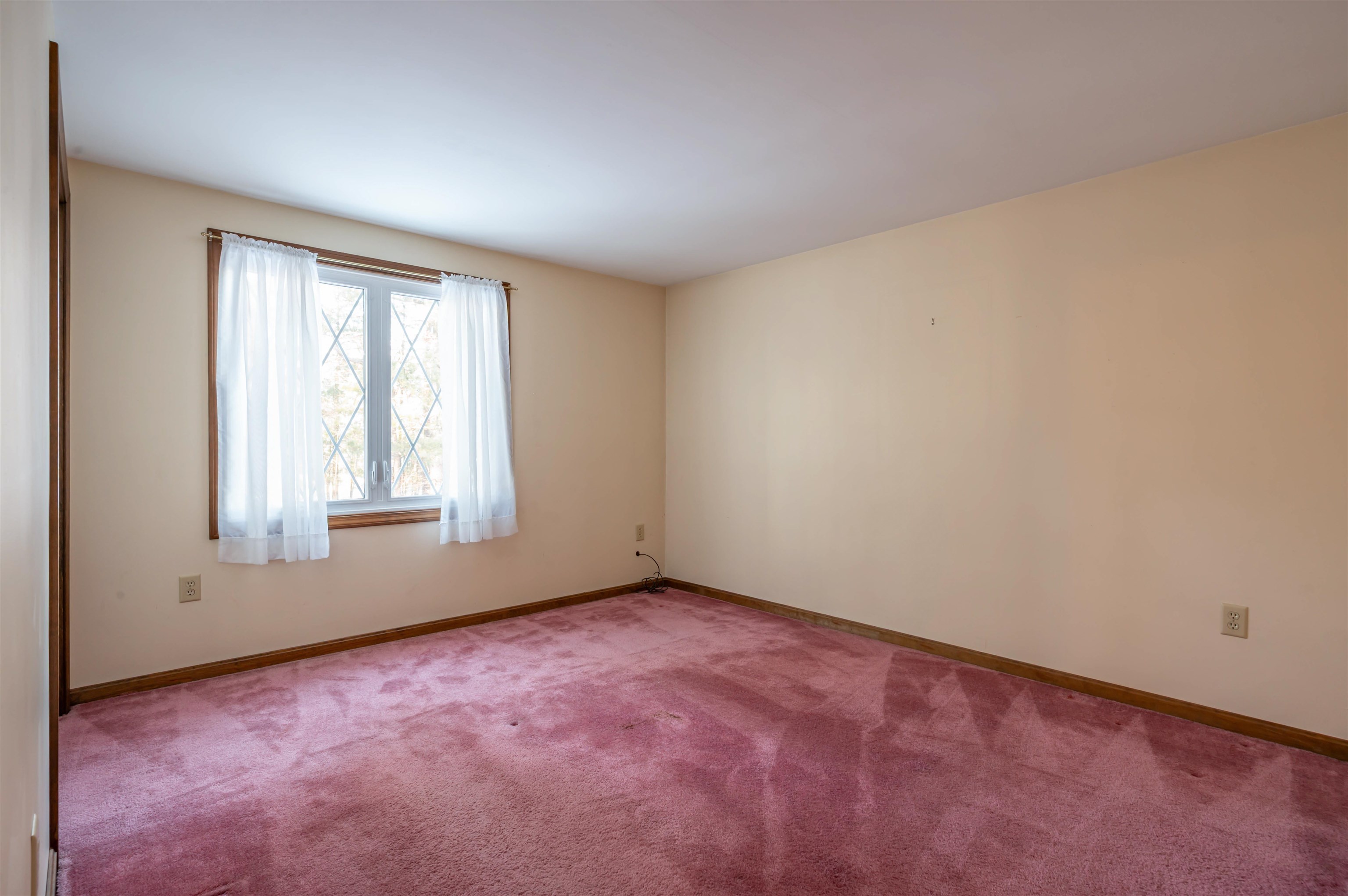 4 Brookside Terrace Nashua, NH 03060 - Photo 16 of 52