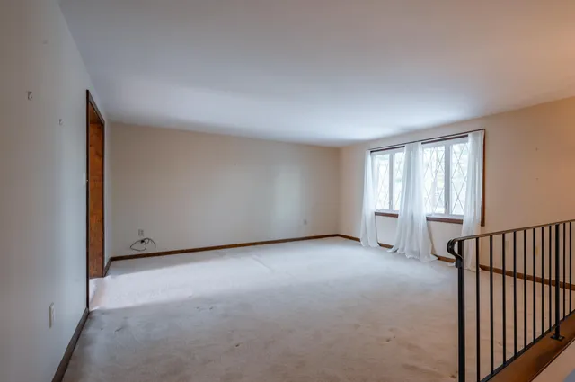 $499,900 | 4 Brookside Terrace, Nashua, NH 03060