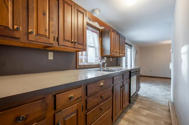 $499,900 | 4 Brookside Terrace, Nashua, NH 03060