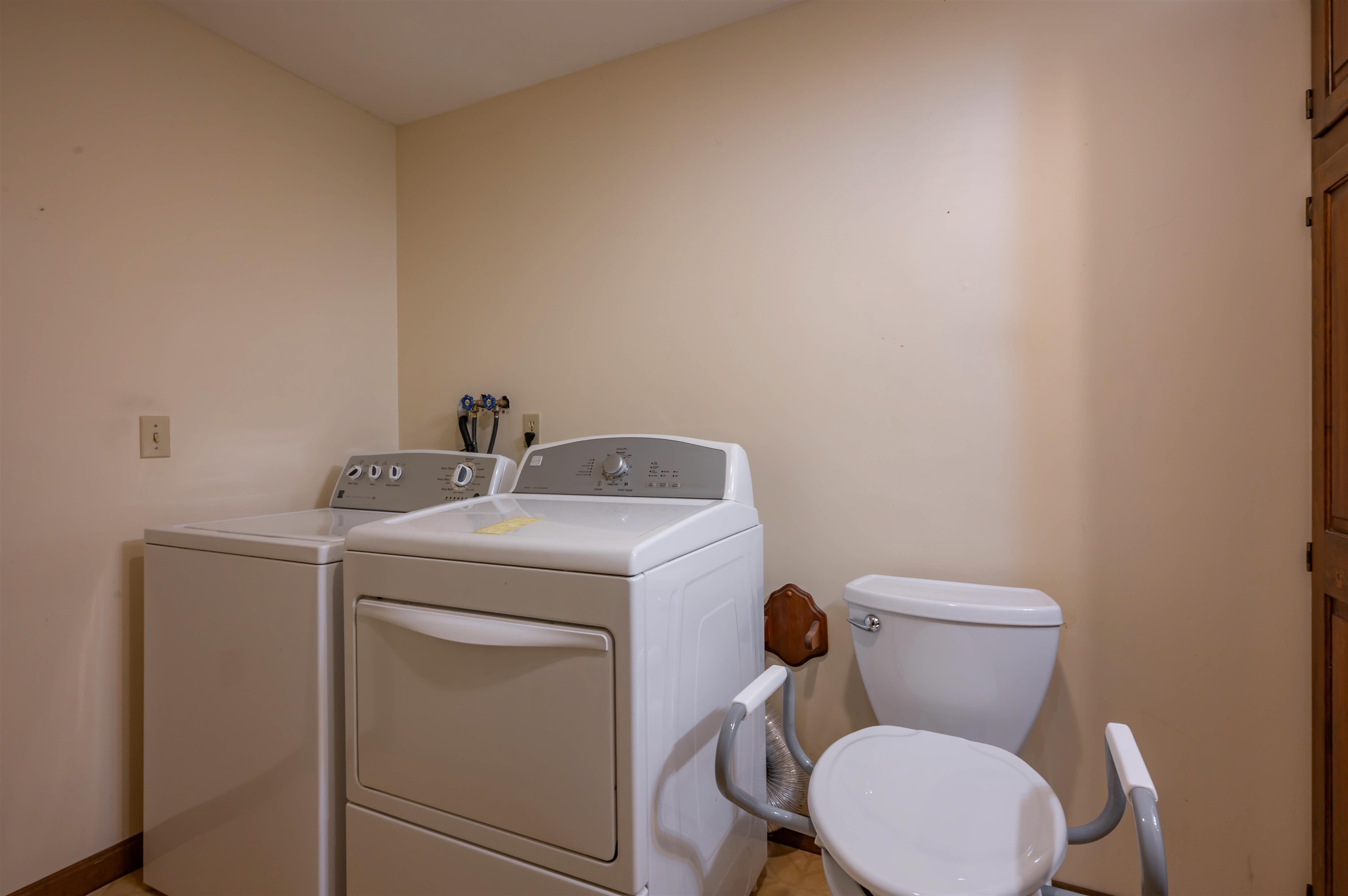 4 Brookside Terrace Nashua, NH 03060 - Photo 40 of 52