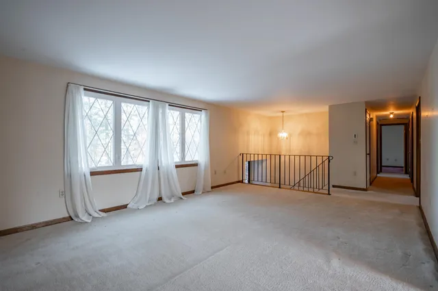 $499,900 | 4 Brookside Terrace, Nashua, NH 03060