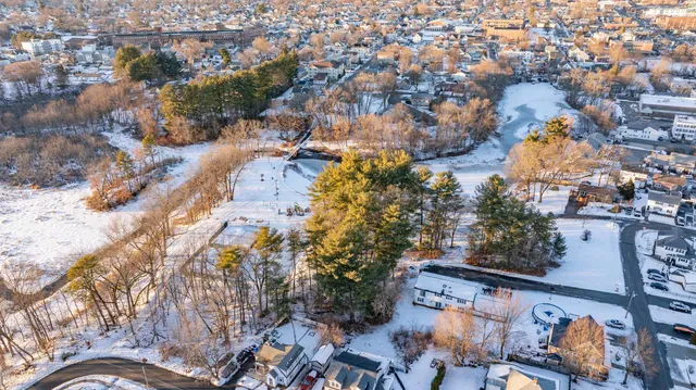 $499,900 | 4 Brookside Terrace, Nashua, NH 03060