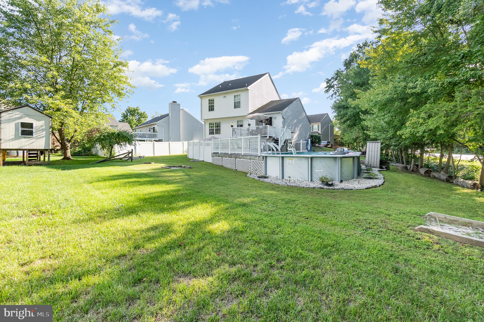 6864 Ebenezer Road Middle River, MD 21220 - Photo 29 of 35 Side View