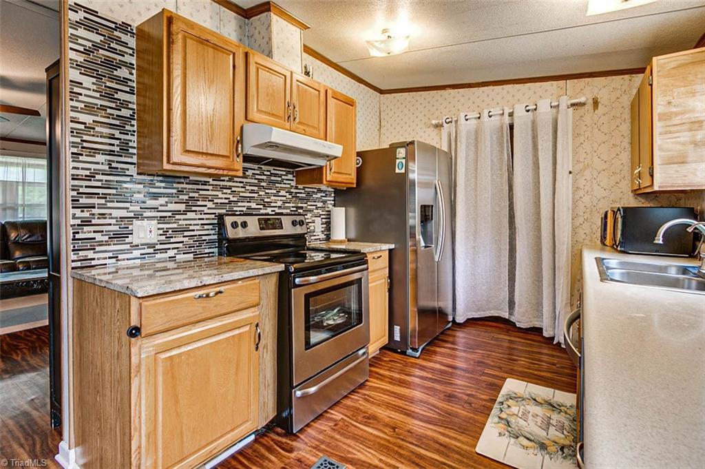 1705 Manorview Road Asheboro, NC 27205 - Photo 8 of 21 Gallery Image 8