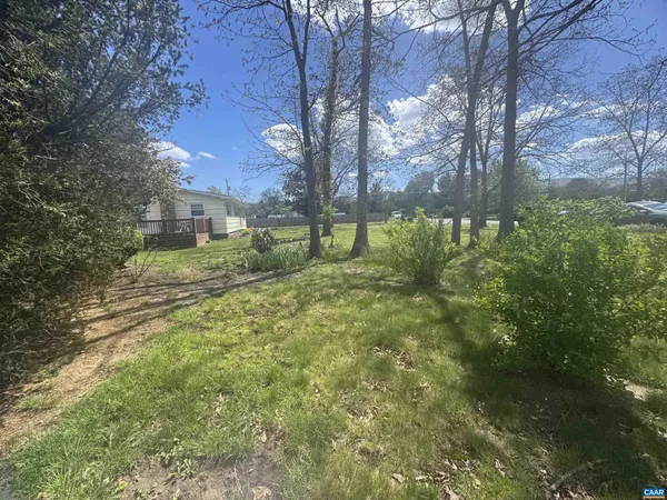 $300,000 | 147 Rankin Lane, Stuarts Draft, VA 24477