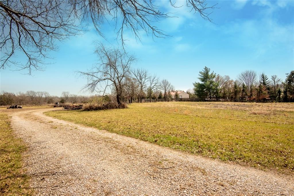 16145 Gardner East Road Gardner, KS 66030 - Photo 8 of 20