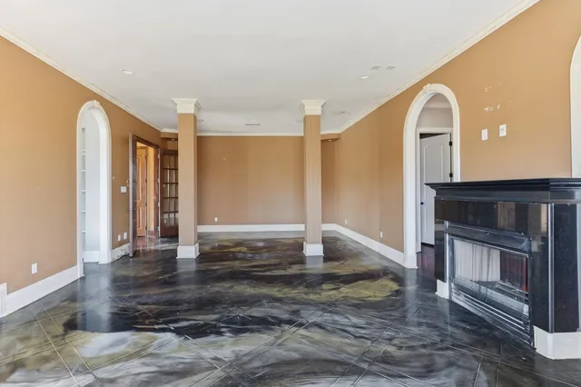 $950,000 | 4983 Rowen Oak Road, Collierville, TN 38017