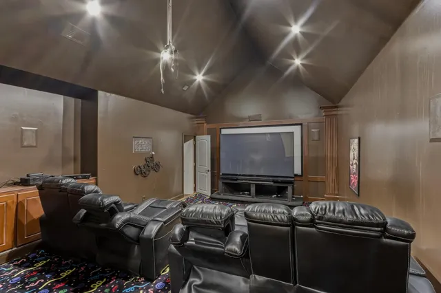 $950,000 | 4983 Rowen Oak Road, Collierville, TN 38017