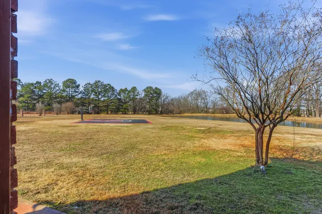 $950,000 | 4983 Rowen Oak Road, Collierville, TN 38017