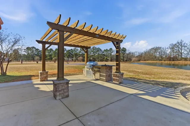 $950,000 | 4983 Rowen Oak Road, Collierville, TN 38017