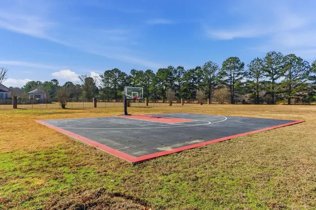 $950,000 | 4983 Rowen Oak Road, Collierville, TN 38017