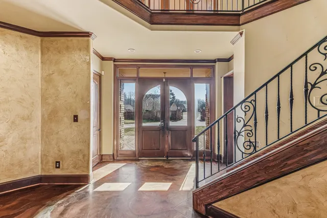 $950,000 | 4983 Rowen Oak Road, Collierville, TN 38017