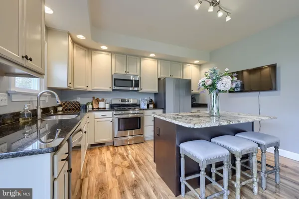 $409,900 | 232 Brookridge Court, Harrisburg, PA 17112