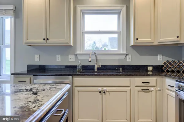 $409,900 | 232 Brookridge Court, Harrisburg, PA 17112
