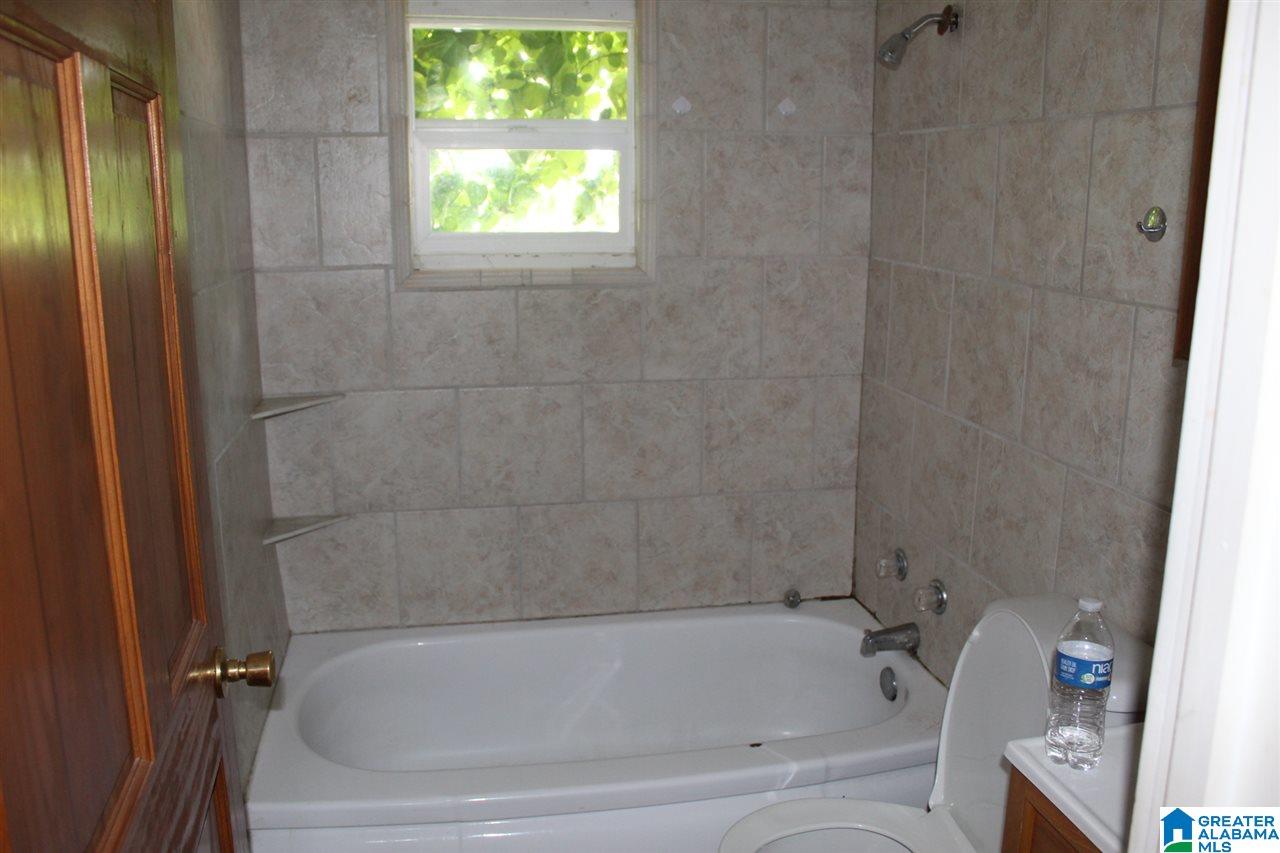 200 East 2nd Street Oxford, AL 36203 - Photo 10 of 18