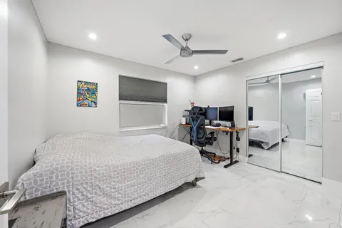 $869,000 | 1077 Siena Oaks Circle East, Palm Beach Gardens, FL 33410