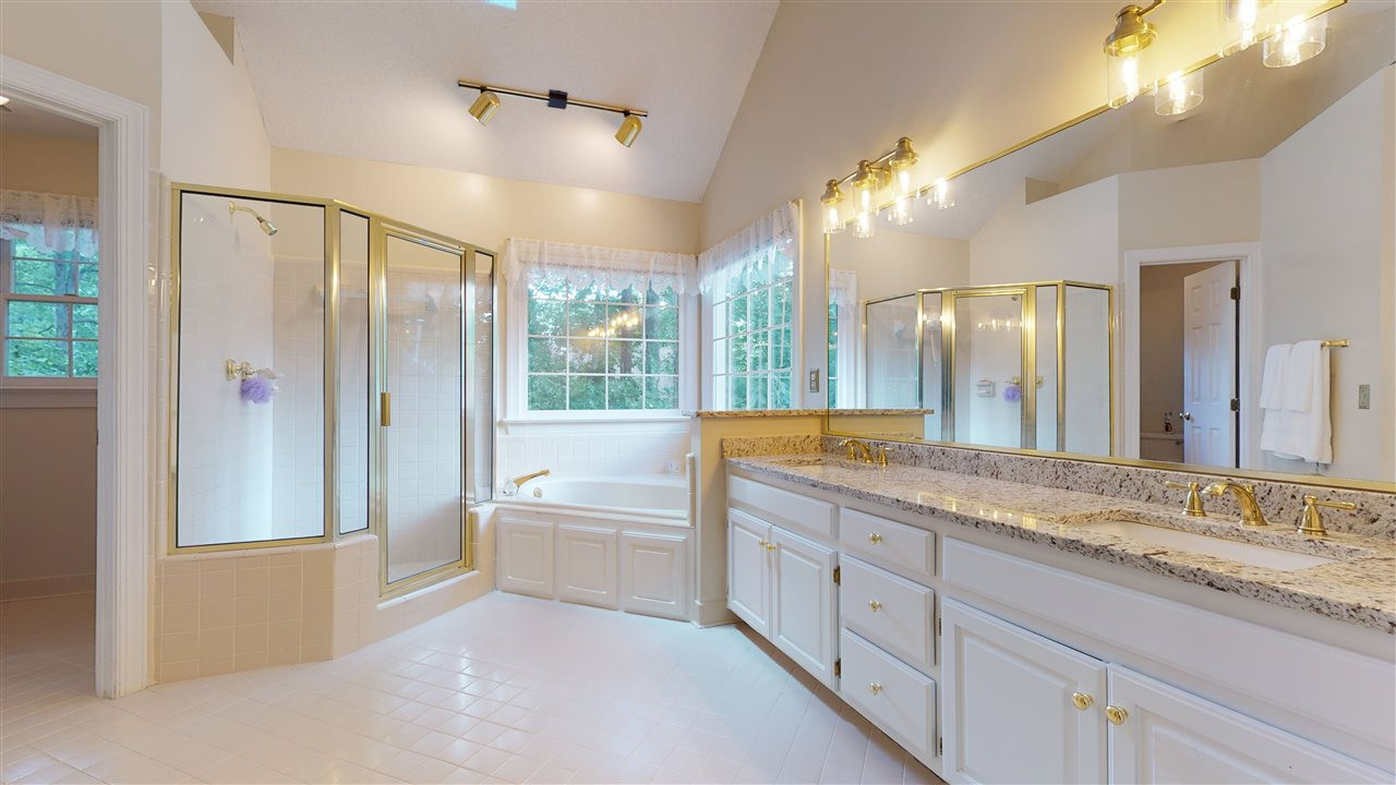 7908 Sandy Bottom Way Raleigh, NC 27613 - Photo 18 of 28 Master Spa has soaking tub & separate shower