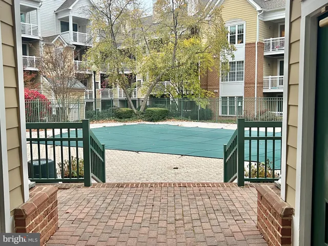 $325,000 | 12911 Alton Square, Unit 102, Herndon, VA 20170