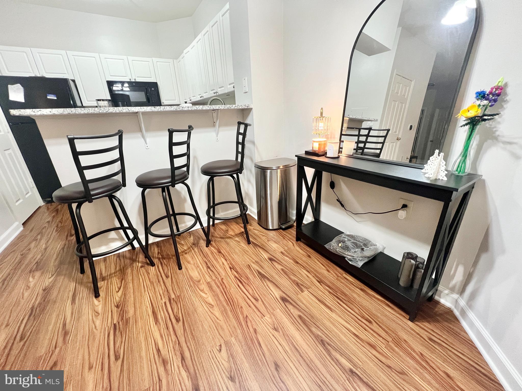 12911 Alton Square, Unit 102 Herndon, VA 20170 - Photo 2 of 20