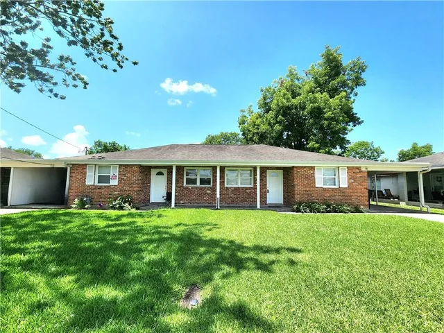 $1,250 | 115 Park Drive, Unit A, Belle Chasse, LA 70037