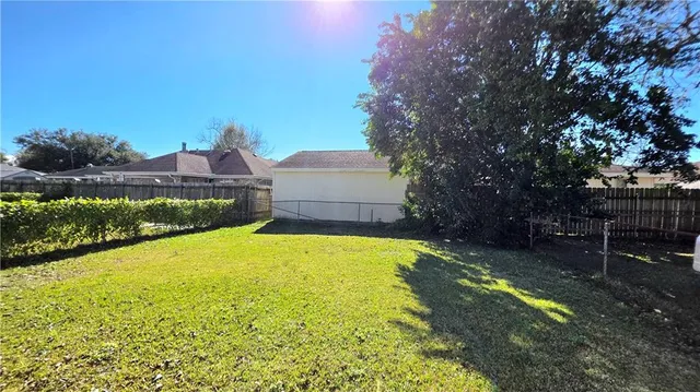 $1,250 | 115 Park Drive, Unit A, Belle Chasse, LA 70037