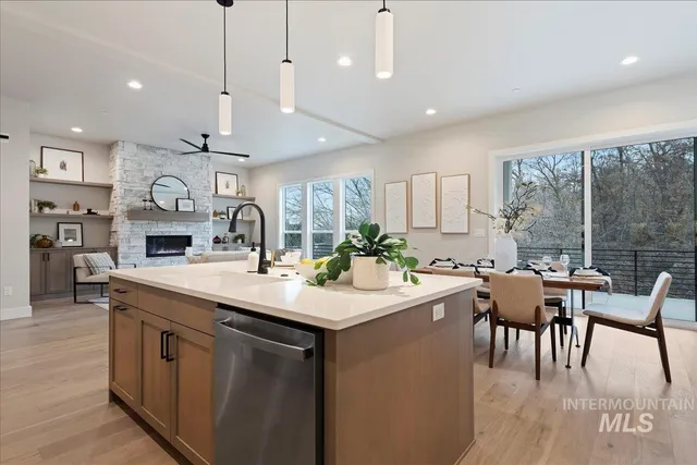 $1,400,000 | 410 West Sand Dune Lane, Boise, ID 83702