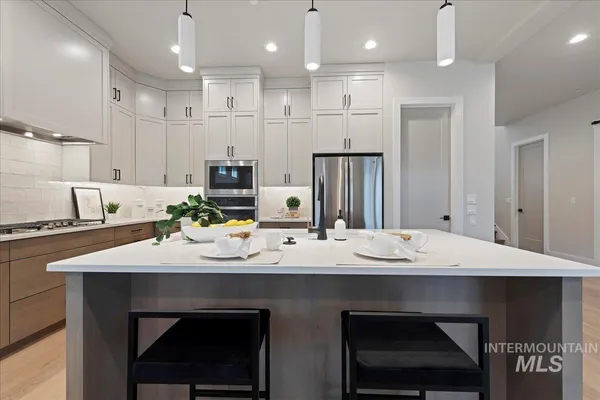 $1,399,000 | 410 West Sand Dune Lane, Boise, ID 83702
